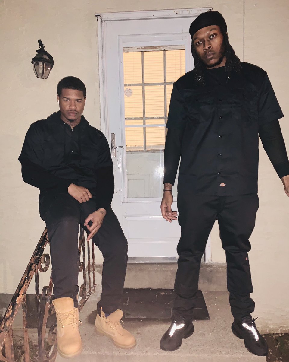 50shot1glock's tweet photo. ima Zoe🇭🇹 don’t call me slime!
you is not my kind🤞🏿💤 #800Baby #CapoSZN https://t.co/p95S2RlinX