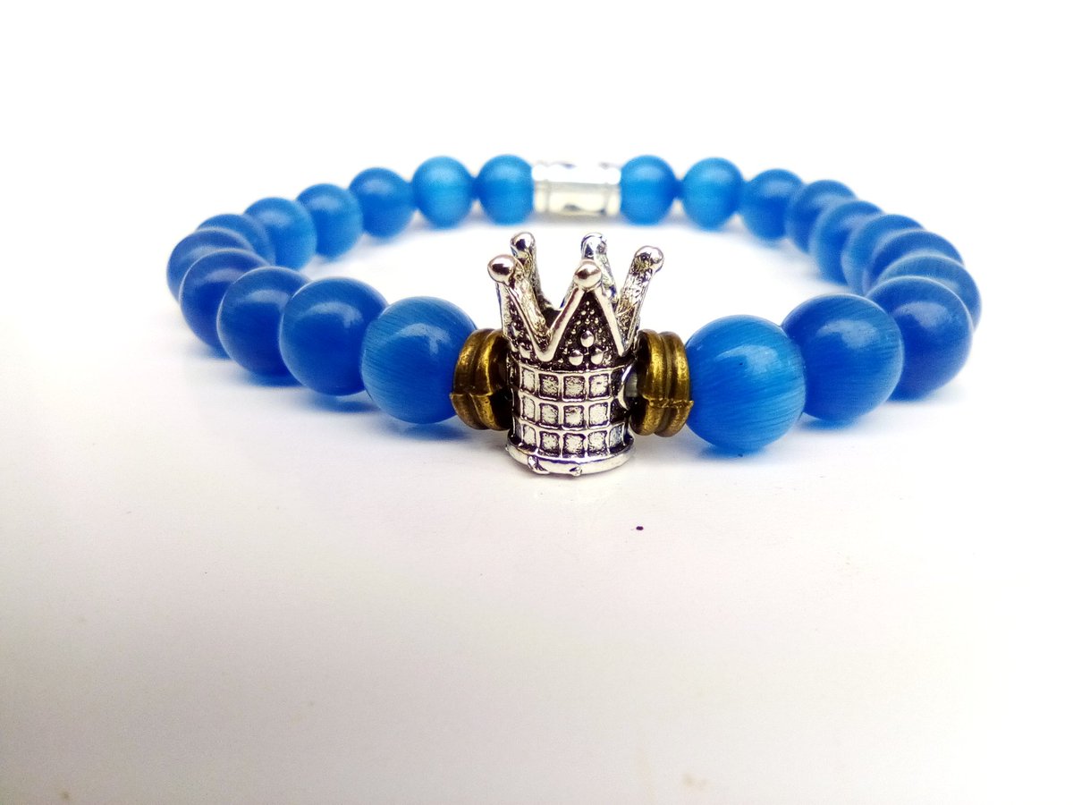 NzeCrafts's tweet photo. Why make the sky the limit yet you can have the sky on your wrist and slay like a king?
#Artpreneur
#CutEye
#LavaBead
#FebruaryGoodies
#NzeCrafts https://t.co/ijenuR1Abp