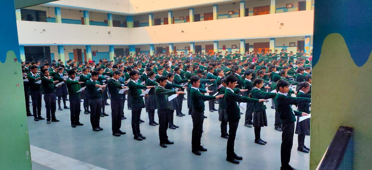 World Cancer Day #americanoncology #hisar #cancer #cancerawarenes #bestcancerhospital #schools

25000 students took oath to adopt healthy life style and fight cancer.