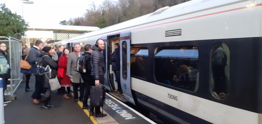 MatJohnWilliams's tweet photo. @Se_Railway @neill_bob #ElmsteadWoods 7.21 appearing at 7.30 and the 7.10 cancelled. 3 trains into 1 don't go. #RemoveFranchise https://t.co/BMun0V6twB