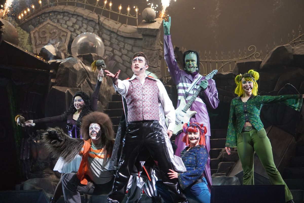 きりりん 2 4 15 30 ユニモン 3ステ目ラス回 Bj コバさん ブライド レベッカ フランク ジョエル ウルフィー ダーシー ドラ ルーク Hip マディ Hop ダルシー ルパン終わって入ったら列がまさかのコーラルちゃんの真後ろ 隣