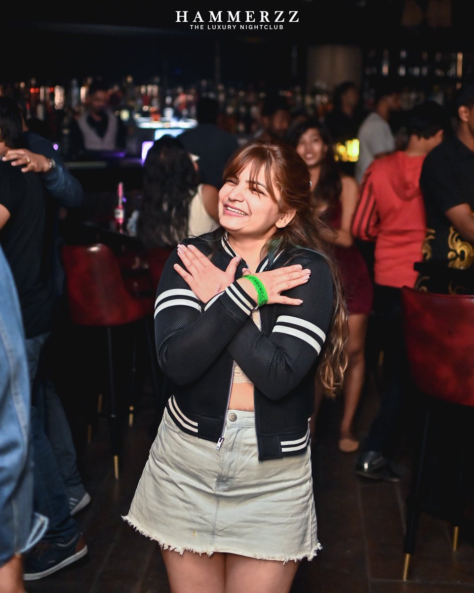 HammerzzClubGoa's tweet photo. Life could be a celebration
#HammerzzNightClub #Hammerzz #GoaClubs #partyplaces #Goabestclub #nightlife #goapartyplaces #music #bagabeach #livemusic #drinks #happyplace #womenofhammerzz #allsmiles #Goanightlife #weekend #Tuesday #happyplace #weekday #allsmiles #ootd https://t.co/pZUJ6EShSE