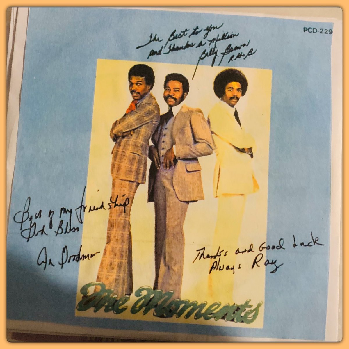 sistersoulrock's tweet photo. Monday with my Moments aka Ray, Goodman and Brown
#raygoodmanandbrown
#ilovethem #myfavoritegroup #algoodman #billybrown #harryray #kevinowens #larrywinfree #nicestguysintheworld #bestvocals #handsomemen #smooth #baritone #falsetto #secondtenor https://t.co/UfKY5thjhU