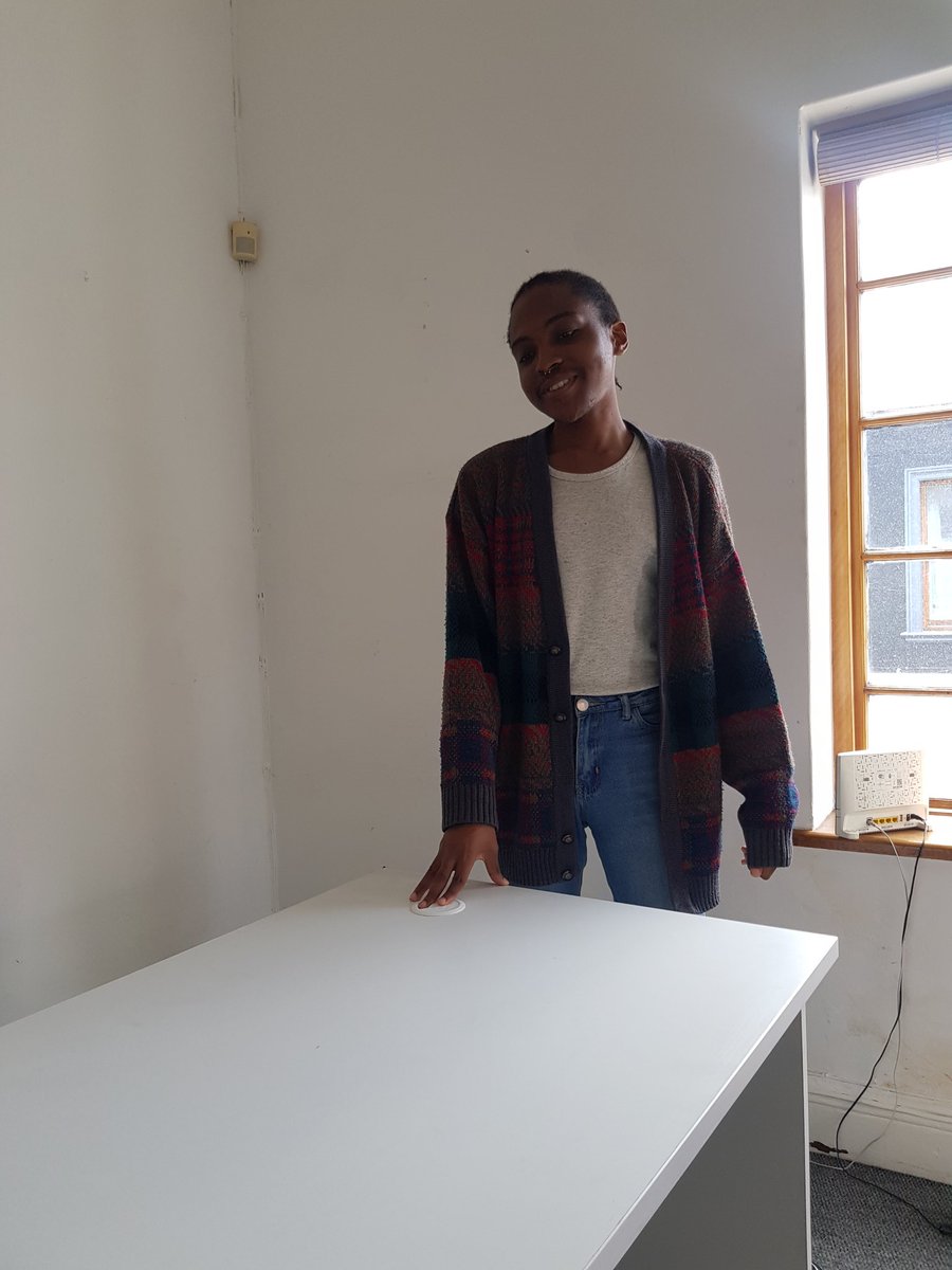 thatnetwork_'s tweet photo. Baby steps lead to big growth 💪🏽🔥🙏🏾🇿🇦 We officially have an office and our own furniture 😭 #THATnetwork https://t.co/o2UDkpzlKC