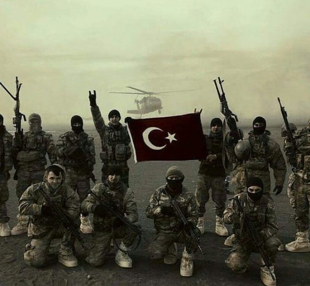 makarow53's tweet photo. Vur şanlı silahınla gönül mülkü düzelsin;
Sen öldürüyorken de vururken de güzelsin!
#HarekatDevamEtsin https://t.co/ORtwQGSGuE
