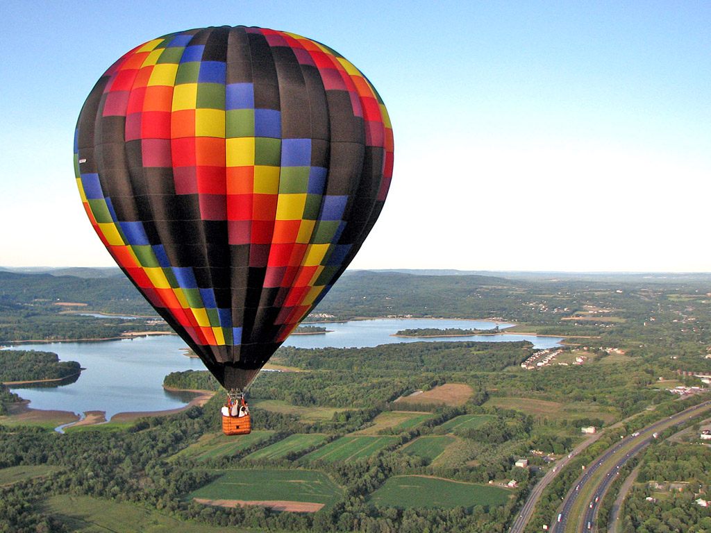 Enquire about our newly launched hot air balloon & picnic packages. 