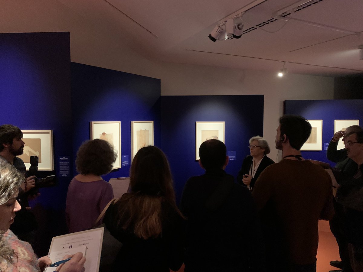 Letimon's tweet photo. Presentando a los medios la #expoRodin en la @FundacionCanal https://t.co/CNEg5ezAuN