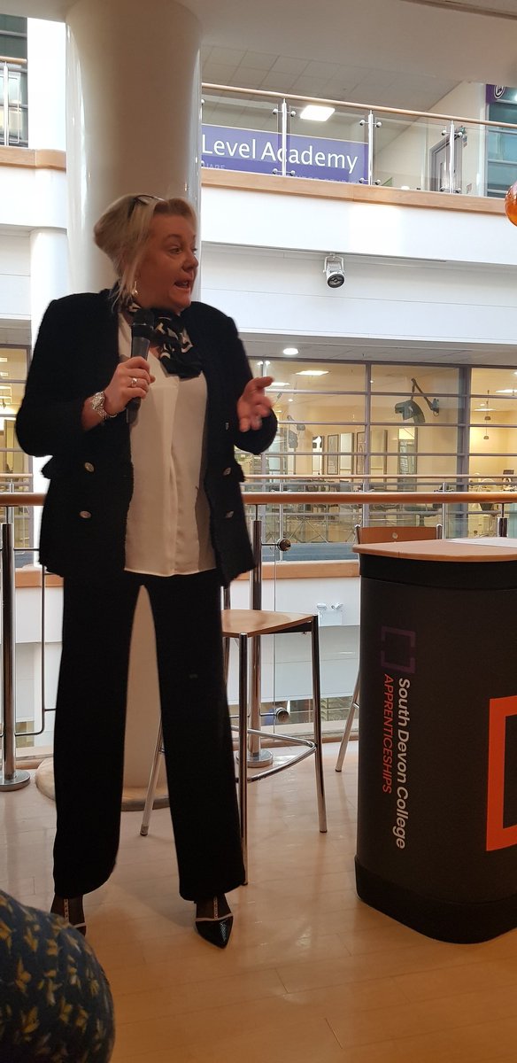 BeckyDavies01's tweet photo. The fantastic @FlipflopRobbie @DCTrainingNet announcing the new #Torbay #Young #ApprenticeAmbassador Network @SouthWestYAAN we now have 13! Congratulations to all involved ππ @TorbayTDA https://t.co/GBrSo7kip3