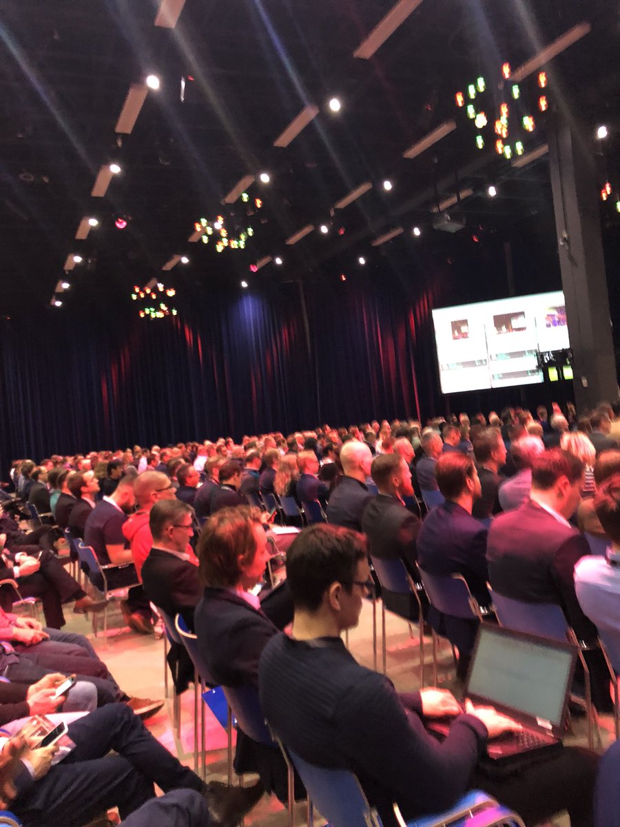 #infraBIMOpen débute aujourd’hui ! #team <a href="/FNTP_info/">Les Travaux Publics</a> pour représenter la #France 💡✌️