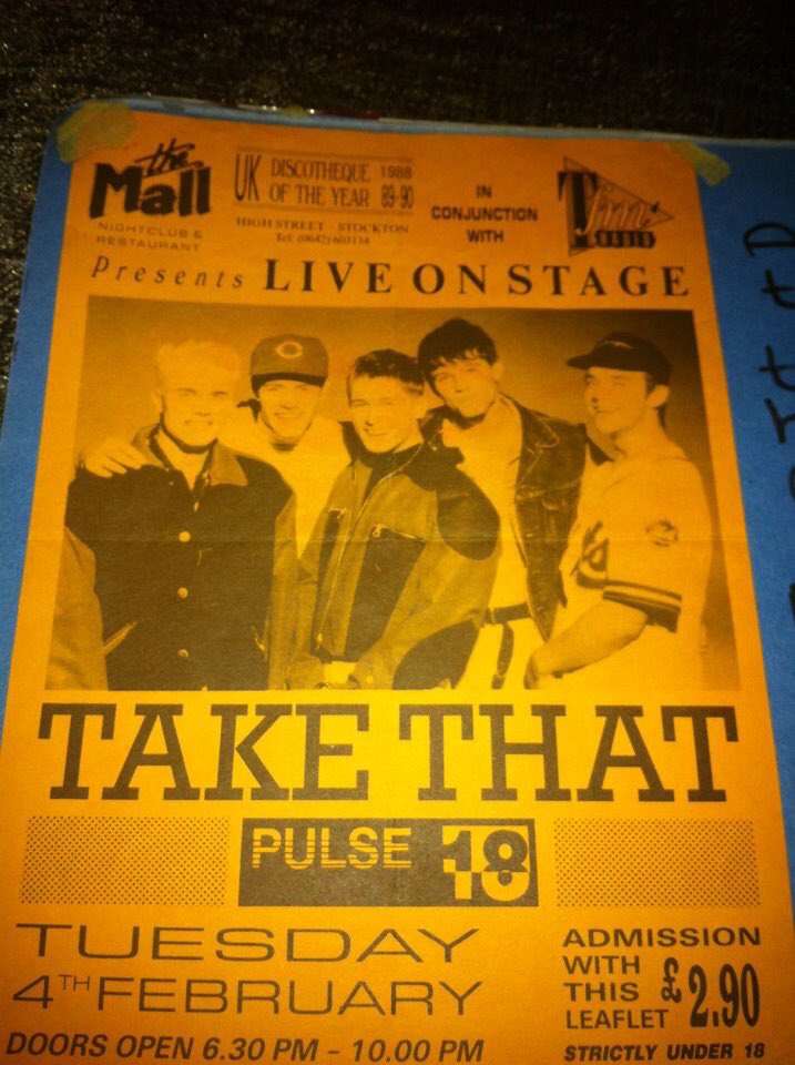 kaydee1080's tweet photo. @GaryBarlow I haven’t got a picture of us as I’ve never been lucky enough to meet you but I do have this. Exactly 28yrs ago today since I first saw you. I was 11! https://t.co/F92Qh7LaXa