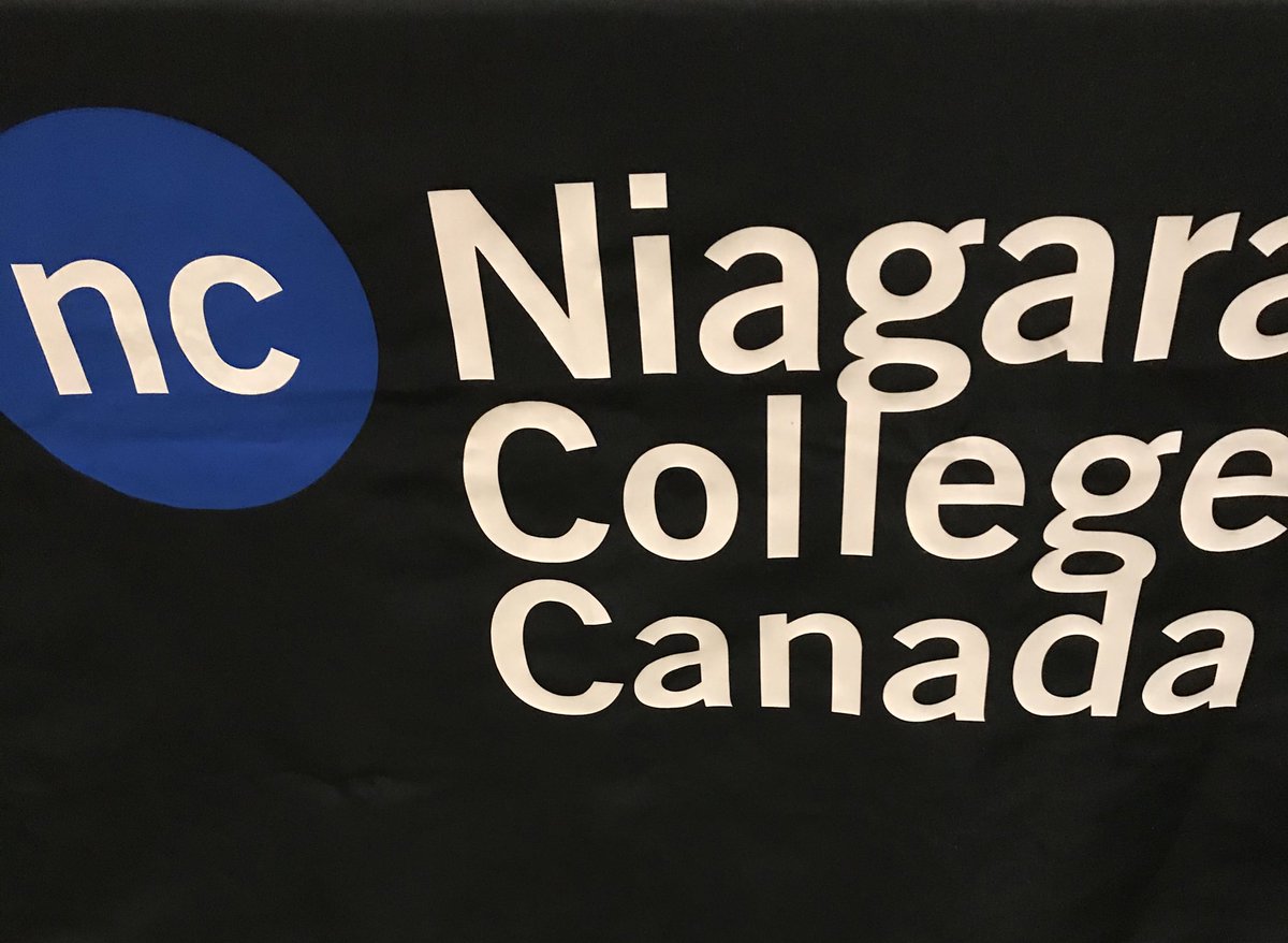 kriscanniff's tweet photo. Lots of innovation conversations at the Sobeys Roadshow today! @sobeys #sobeyslookforlocal @evans_sheri @niagaracollege @NCResearchInnov https://t.co/If0jeQ7LIp