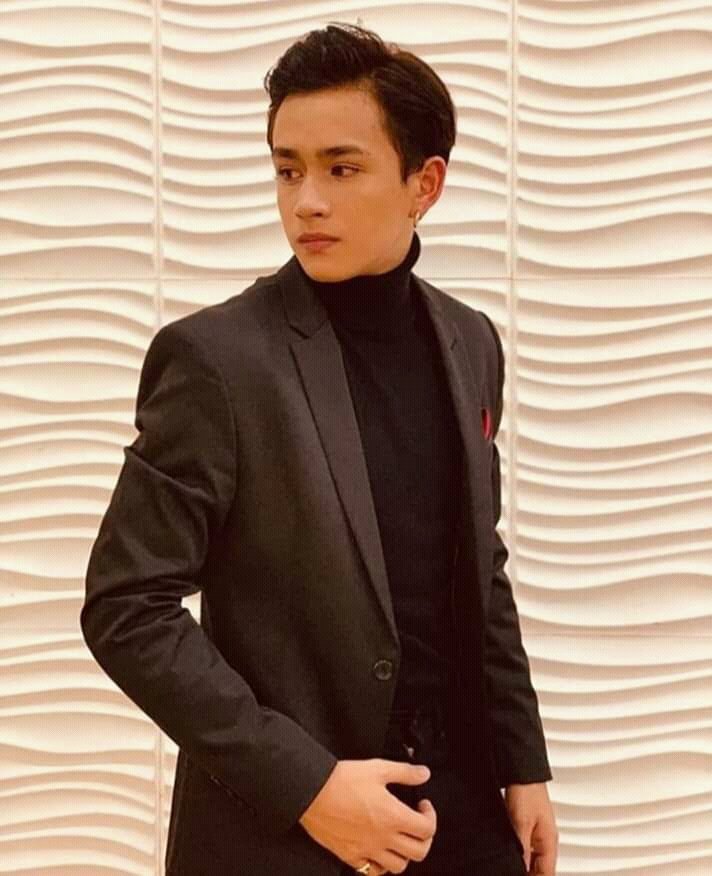 ATJapanWw's tweet photo. Sometimes we don't say what we feel, not because we don't want to, but because we don't know how.
ASHTAN FORIWANTASAP https://t.co/SqkrZd3GhN