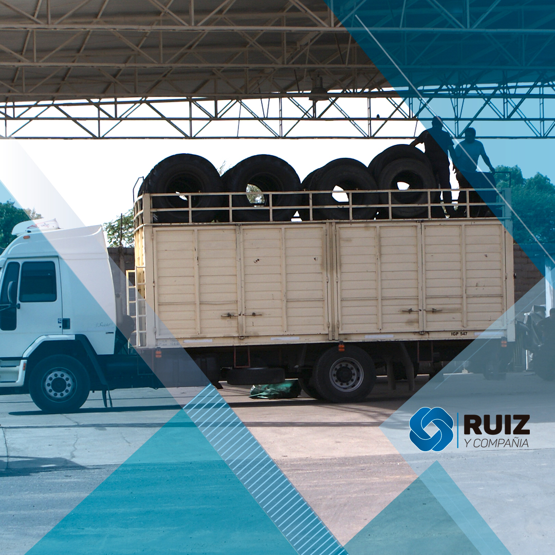 RuizyCia's tweet photo. 🚛Estamos orgullosos porque todos los días nuestros neumáticos transportan cargas, personas, trabajo y sueños por todo el país.
#ruizycompañia #caucho #recapado #neumaticosreconstruidos #reconstructora #camiones #agricolas #viales #mineria #retread #recapadora #neumaticos https://t.co/mUnKcMN2IX