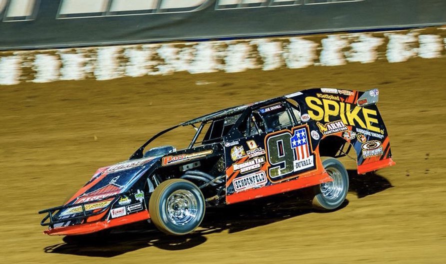 Drive fast, pimp slow, and pound the cushion like it owes you money.
#club91