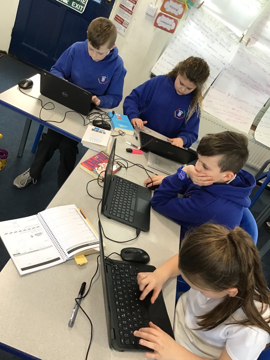 TH_Year6's tweet photo. Finding out about Zakah and why it it is a pillar of Islam. Using the chromebooks for research and to collate the information we have found, ready to discuss what we have found out and share our opinions. We are thinking about why people choose particular ways of life. #THLearn6 https://t.co/tn35wEy4Bh