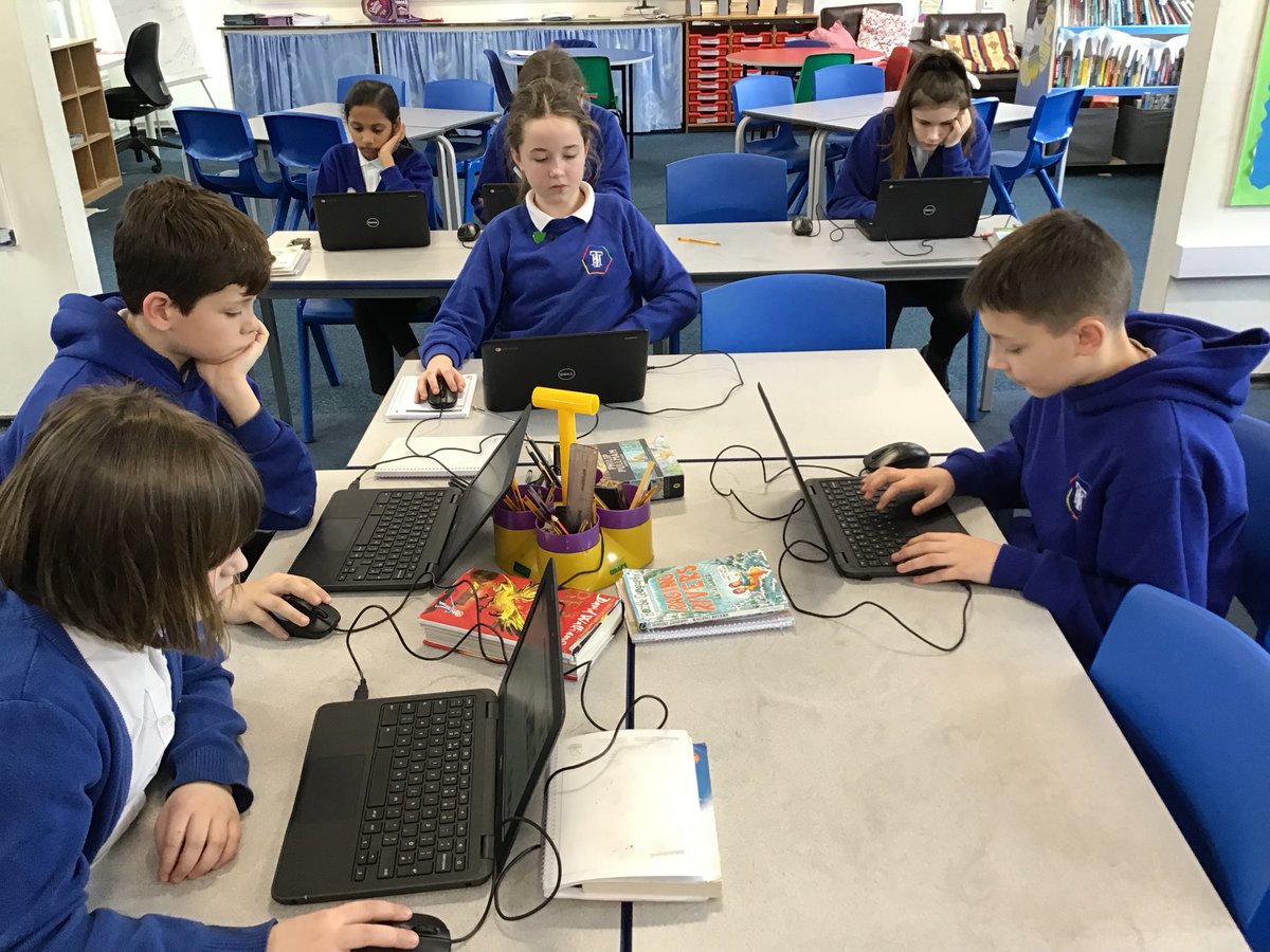 TH_Year6's tweet photo. Finding out about Zakah and why it it is a pillar of Islam. Using the chromebooks for research and to collate the information we have found, ready to discuss what we have found out and share our opinions. We are thinking about why people choose particular ways of life. #THLearn6 https://t.co/tn35wEy4Bh