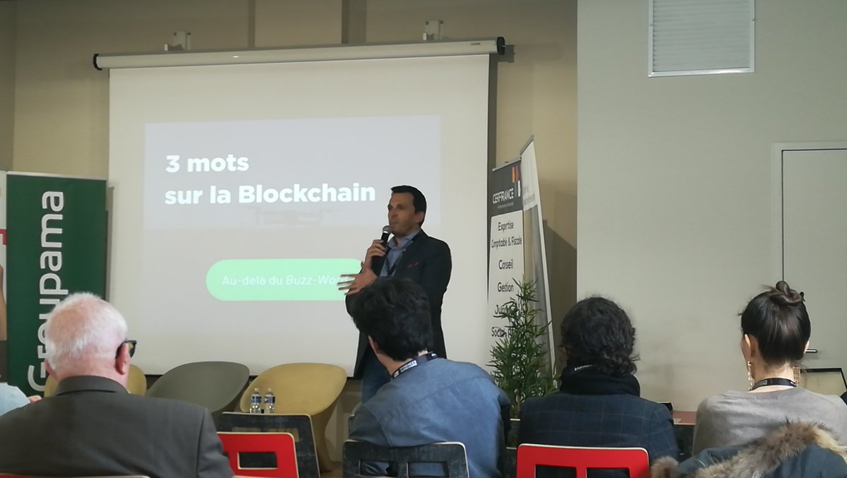 Co_Farming's tweet photo. Introduction de la Blockchain par @E_Aldeguer de @OKP4_SF suivi d'une table ronde sur la traçabilité & Blockchain, quels usage en agriculture ? #fa2d https://t.co/2WNRFaopXm