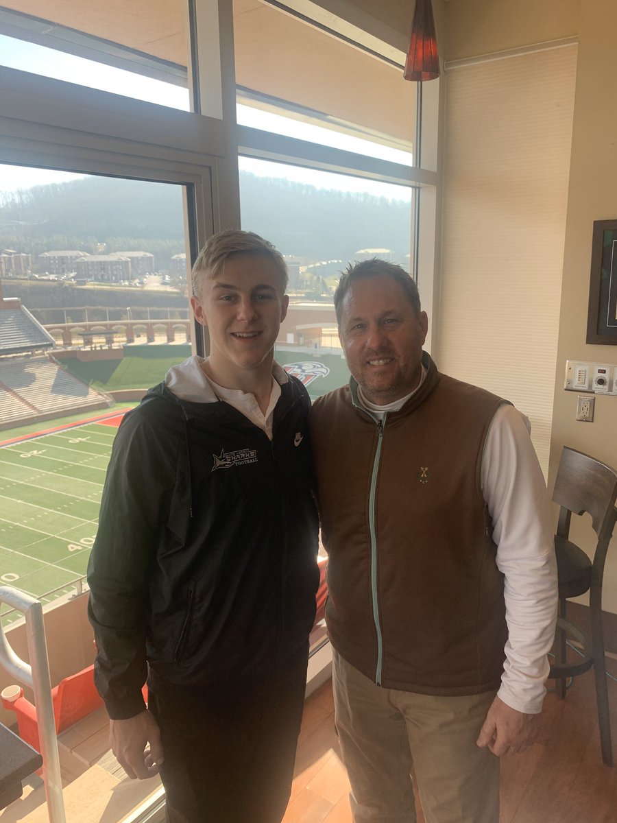 rj_glod's tweet photo. Blessed to say I am committing to Liberty University to further my academic and athletic career! @Kyle_DeArmon @CoachHughFreeze https://t.co/Z6clH8NOIt