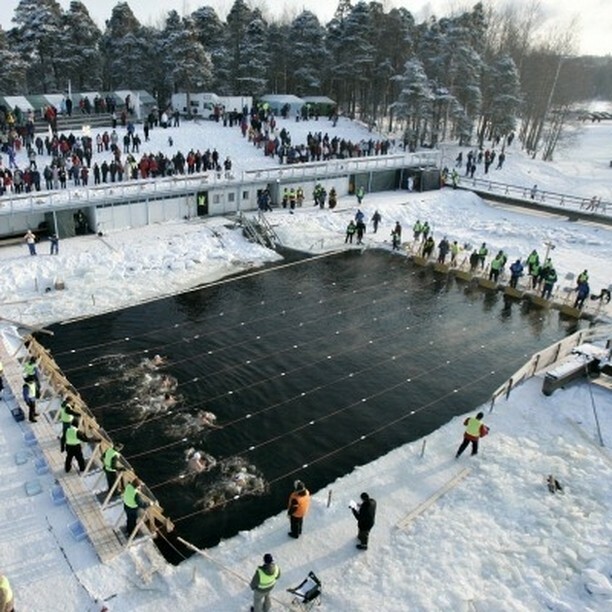 Our tips for safe winter swimming

Prepare your dry kit for when you exit the water carefully, and get your wet kit off immediately. Stack it up or pack it in the bag in the order you need to access it with a warm hat first. You’ll probably need help with this if you’ve been…