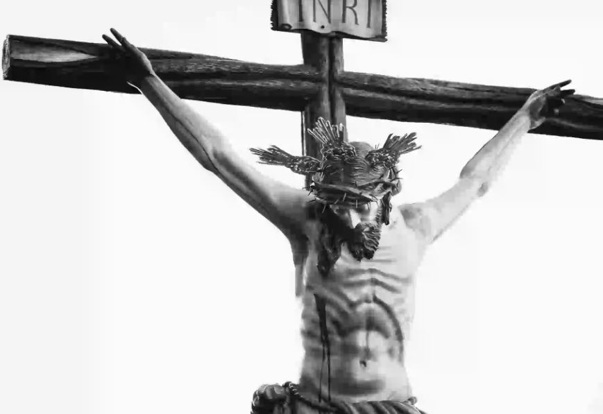 Pripimar's tweet image. La Lanza del Destino y el misterio que la rodea.
Conoce más sobre este tema en el artículo de nuestro blog.

pripimar.com/la-lanza-del-d…