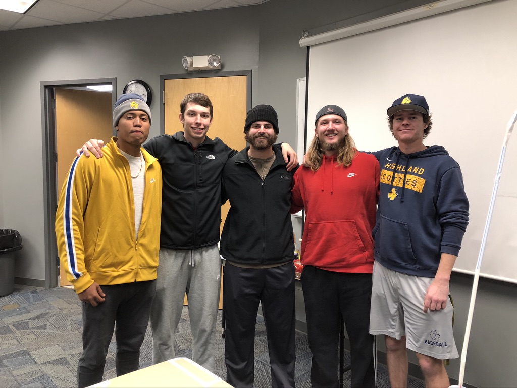 highlandcc's tweet photo. HCC students participated in a STEAM Challenge last night! 
1st Place: 'Colorblind Swing' 
2nd Place: 'Purple Reign' 
3rd Place: 'Mango Tango'
Enjoy the photos of our students having some fun🤓 https://t.co/OeVK10cPAt