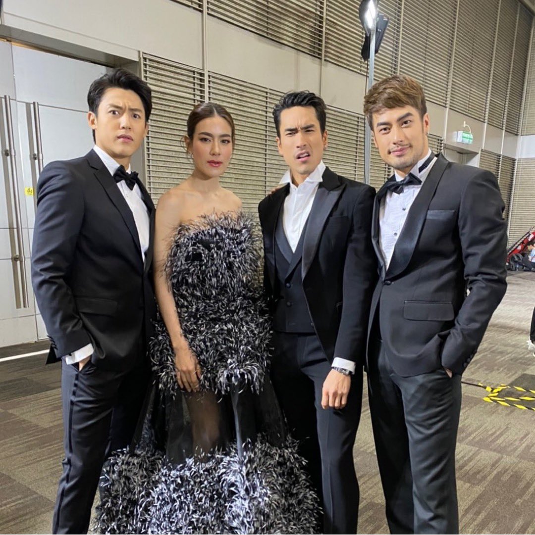 Kugimiyass's tweet image. “4หัวใจแห่งขุนเขา” ผ่านมา10ปีเวลาไม่สามารถทำอะไรใบหน้าเราได้เลย #4หัวใจแห่งขุนเขา #kugimiyas #หมากปริญ #คิมเบอร์ลี่ #บอยปกรณ์