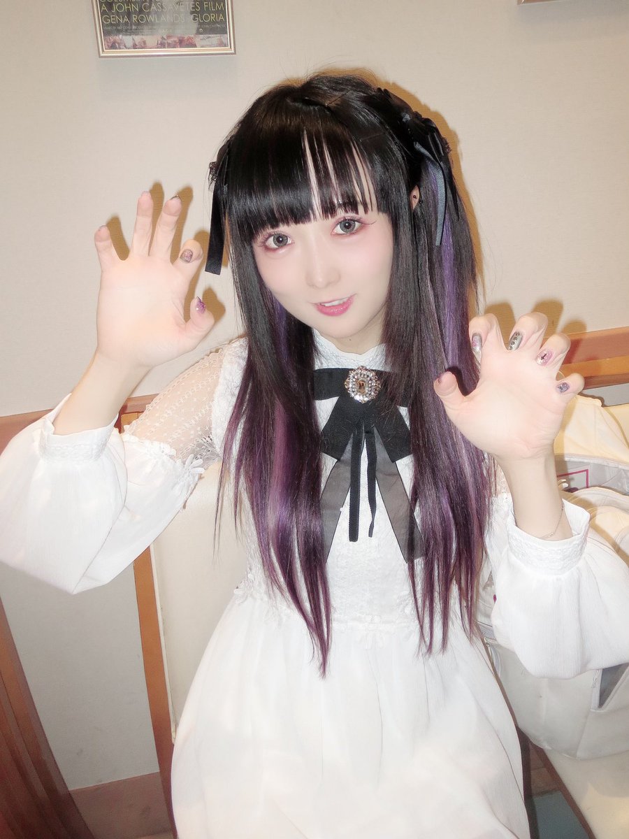 tahion_white's tweet photo. #みーうーにゃ〝ー ฅ^ΦωΦ^ฅ
#夢姫しほ さん主催 #ふるふるぱわふる vol.2出演
#みうにゃセトリ
1. #truəend
2. #antithesis
3. #trickout
4. #童話迷宮
ゆるふわな感じでライブ楽しかった
2020/2/4(火)
#池袋
#東池袋GEKIPA
#望月みうな https://t.co/OS1nTI6WJv