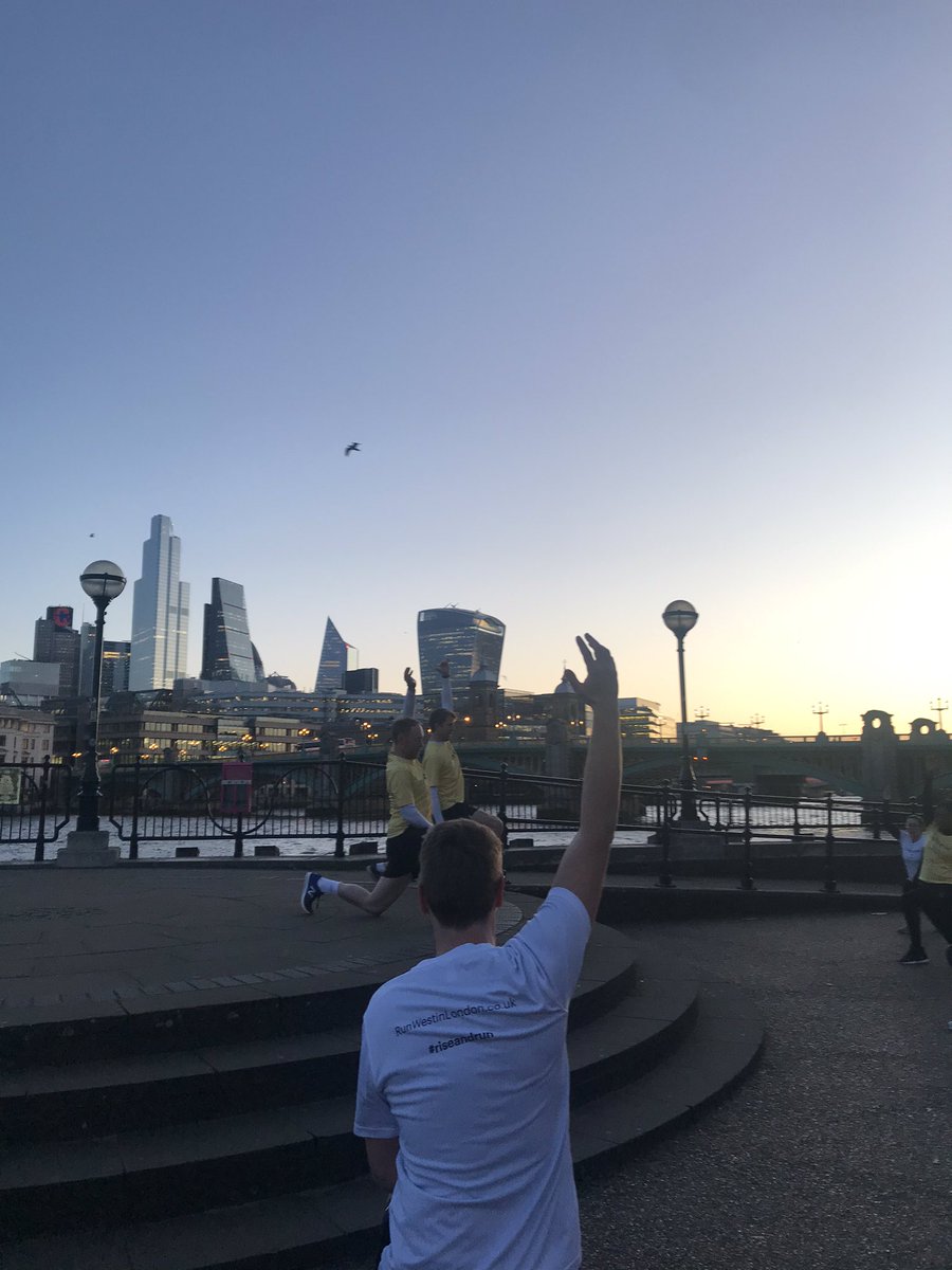 CatrionaRowland's tweet photo. Another lovely early morning monthly free 5km run ๐๐ปโโ๏ธ with @Westin #TheWestinLondonCity #RiseAndRun - breeze was freezing but great way to start the day #OP2W @BartsWellbeing @NHSBartsHealth @NewhamHospital ๐๐ปโโ๏ธ๐๐ปโโ๏ธ๐๐ปโโ๏ธ๐๐ปโโ๏ธโ๏ธโ๏ธโ๏ธโ๏ธโ๏ธ @PolarGlobal @fitbit @SauconyUK https://t.co/wCeqvJD8HC