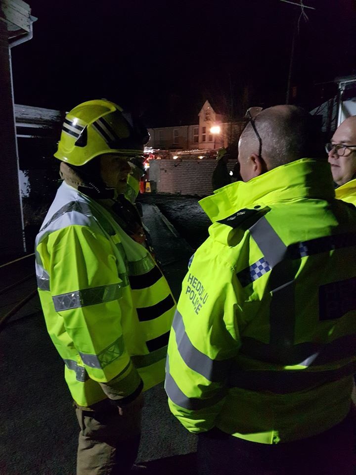 A well organised 4 pump multi agency exercise in Cardigan to put our BA &amp; Incident Command procedures to test. 
Many thanks to Mike Gilbert (Fire Safety Advisor).  <a href="/mawwfire/">Tân CGC / MAWW Fire</a> <a href="/rog_thomas/">Roger Thomas KFSM</a> <a href="/daipugh1/">David (Dai) Pugh</a> <a href="/mawwfire/">Tân CGC / MAWW Fire</a>  <a href="/simondavie0580/">simon barker</a> <a href="/rowlandpenrhos/">Rowland Rees-Evans DL</a> <a href="/gorsaf/">Gorsaf Tân Aberteifi / Cardigan Fire Station</a>