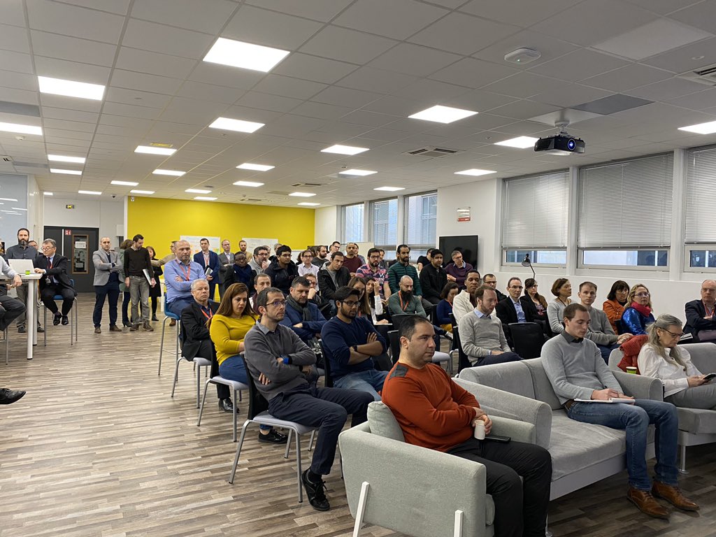 ICDC_officiel's tweet photo. « Nous voyons dans le #ShadowCodir un véritable acteur de la transformation globale de l’entreprise. Nous attendons de cette promotion #2 un engagement individuel & collectif et une volonté de répondre aux défis de l’ère digitale » ! 💡👍🏼@jeanneauPhilip1 https://t.co/l9nv756cyW