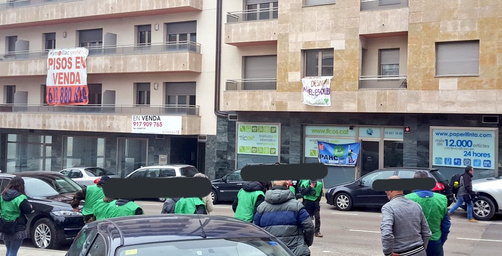 Ja som a #Berga a la convocatoria de la <a href="/PAHCBages/">PAHC Bages</a> per aturar el desnonament del Manel 💚

El món rural organitzant-se contra el capital! Aquest desnonament l'aturarem!!