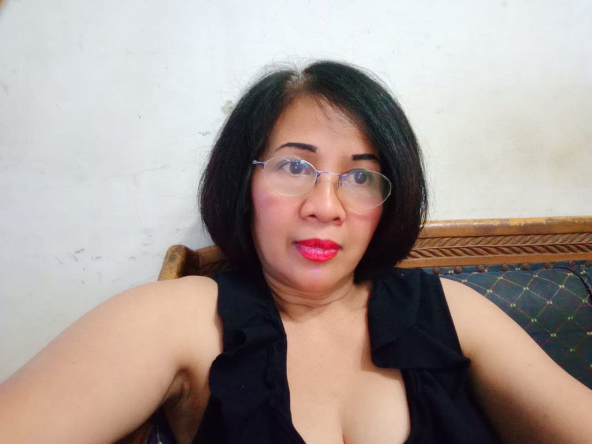 Yuni1945's tweet photo. Udah mandi seger tinggal ngapain ya https://t.co/OVxYyt80Bx