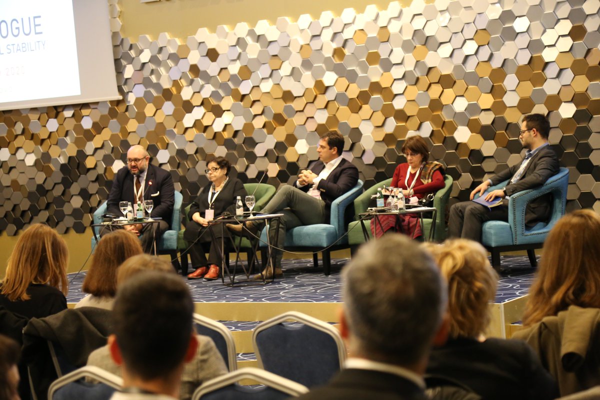 NGO_Aktiv's tweet photo. #HappenningNow
Panel Discussion 1: The prospects of EU-facilitated dialogue between Belgrade and Pristina has just begun! Guest speakers at the Panel are Sonja Licht, Naim Rashiti, Jelica Minić and Visar Xhambazi, moderated by Alex Roinishvili Grigorev.
#CSODF #NGOAktiv https://t.co/zrMUL34Qh7