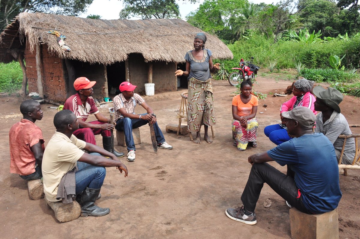 CRbuildpeace's tweet photo. "We need strategies for peace that are more creative, that can adapt to the inevitable ebbs and flows, and that, most importantly, include diverse perspectives." Our Executive Director @JCohen_CR on why its time to make building better #peace a priority: https://t.co/aXT5bfLCo1 https://t.co/fqwXuS6O8z