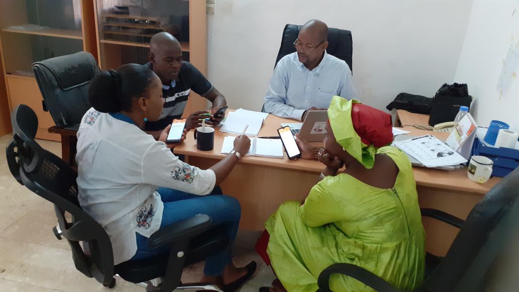 bisangare05's tweet photo. Session de formation sur #AkvoFlow avec @IFDCTraining sur le projet #2scale https://t.co/XseEvm5VkE