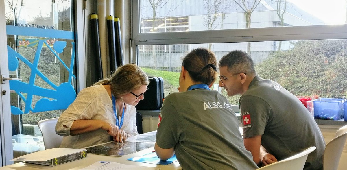 ES_ASUR's tweet photo. Jour 2 du MIMMS au Conseil de l'Europe à Strasbourg : 
Départ sur les chapeaux de roues avec un parcours d'évaluation pour mettre nos candidats en jambes, cet après-midi exercices grandeurs nature aux alentours. Bonne journée à chacun !
#MIMMS #ALSG https://t.co/0aWcKuP5qx