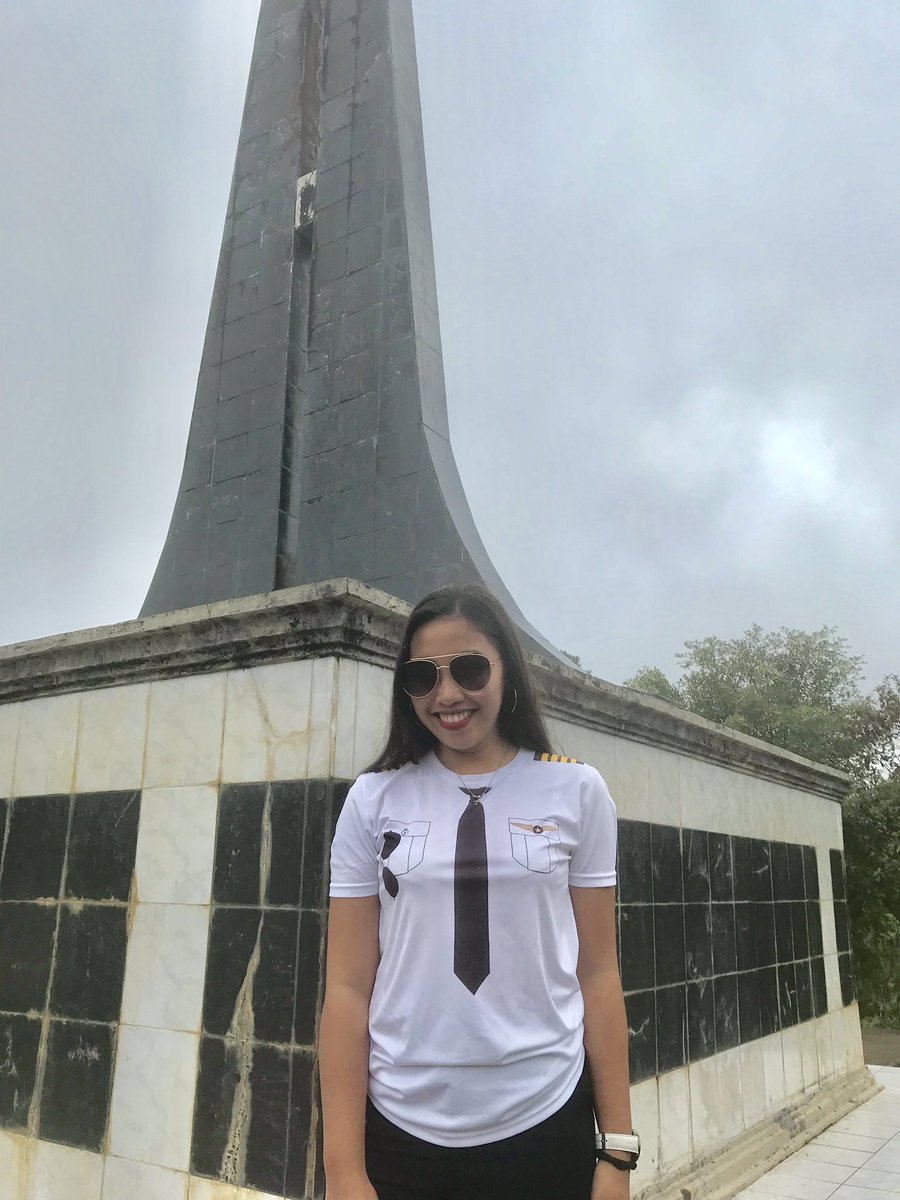 yourstrulyalva's tweet photo. In memory of Cebu Pacific’s flight 387 ✈️💛

Went there on February 1st, and anniversary is on the 2nd. I just had goosebumps. #cebupacific #flight387 https://t.co/0TNXDdvtRo