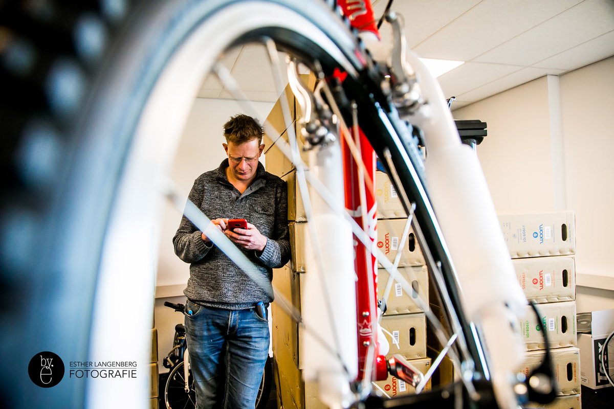 elangenberg's tweet photo. ⌫Blog// Bedrijf in beeld
Dit keer Pieter van de Kleine Spaak, specialist in lichtgewicht kinderfietsen. Doel? Beelden waarbij zijn werkzaamheden naar voren komen. Beelden voor de website en socialmedia. 
https://t.co/jbwMfY811t https://t.co/ks0GDWpjMq