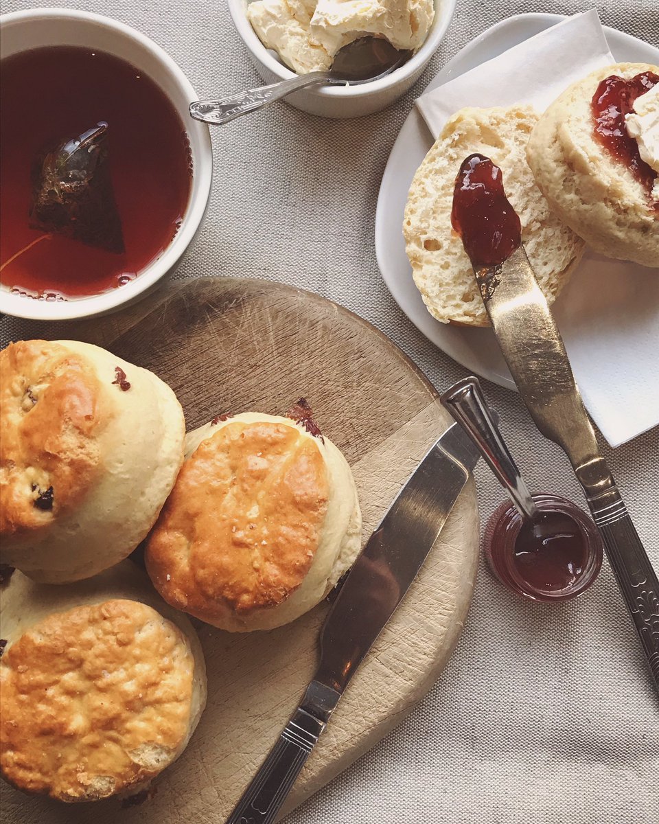 Nothing beats a proper cream tea! A pot of tea with a scone, jam and cream is just £3.50 on a Tuesday! #creamtea #teapigs #bristolcafe #independentcafe #freshlybrewed #clifton