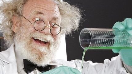 LukasGather's tweet image. Greetings fellow scientists! 👨‍🔬

We found that the cause of our PC acting up was most likely due to one of the new part being faulty. 

Yesterday we sent it back and now we just have to be patient 😁👍

❓

Are you wating for anything exciting atm?

❓

#savethelab