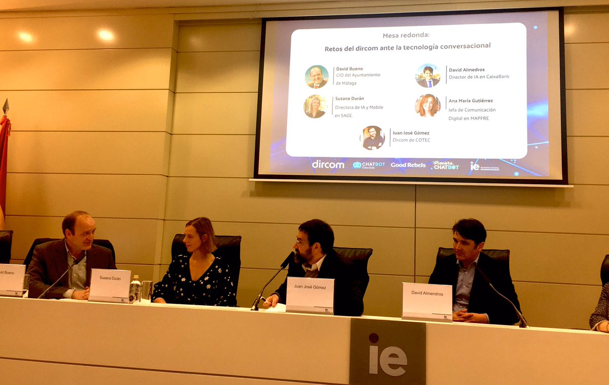 “Victoria la Malagueña”, caso de éxito rotundo en el uso de tecnología conversacional en turismo. Encuentro celebrado esta mañana en <a href="/IEbusiness/">iebusiness</a> <a href="/DircomSpain/">Dircom</a> <a href="/PlanetaChatbot/">Planeta Chatbot 🌎🤖</a> <a href="/malaga/">Ciudad de Málaga</a> <a href="/GoodRebels/">Good Rebels</a> <a href="/BotsMalaga/">Victoria la Malagueña</a> #bot #chatbot #voicebot