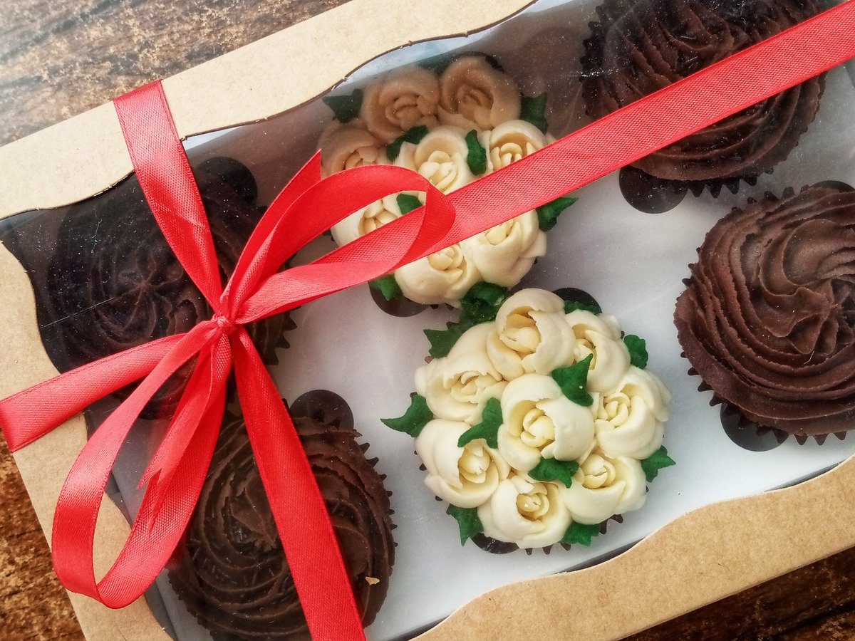 CookshopBiz's tweet photo. Happiness is only one cupcake away.
Sweet treats from @kaldis_koffee. Perfect gift idea for #vday
Order using the @cookshop.biz app Download our app https://t.co/skrYU7y60F and
#Sweetchop #eatgoodlivebetter #cheers #cookshoplib https://t.co/MFOAIluZW1