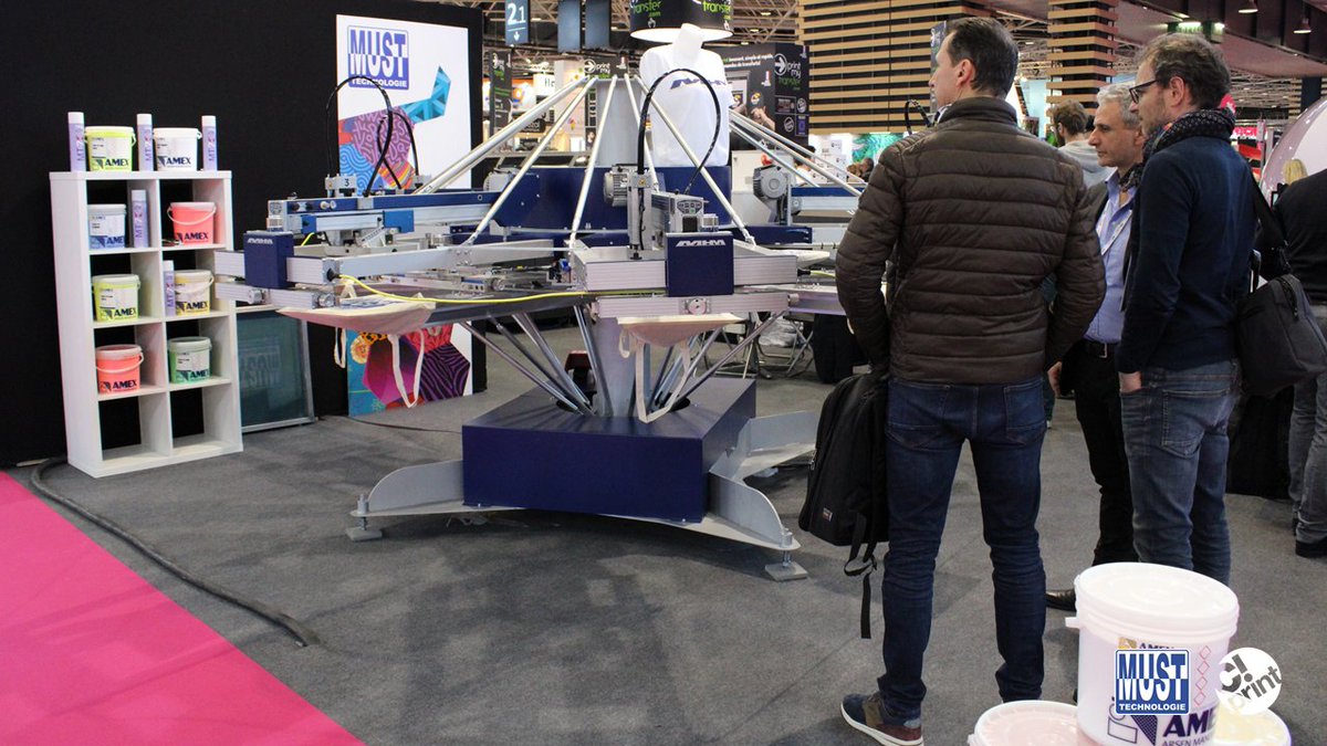 TheMustTech's tweet photo. On vous attend au @Salon_CPrint ! Rendez-vous au stand 1D12 pour découvrir nos machines d'impression numérique et de sérigraphie textile !👕 https://t.co/KBwQQzyJcc