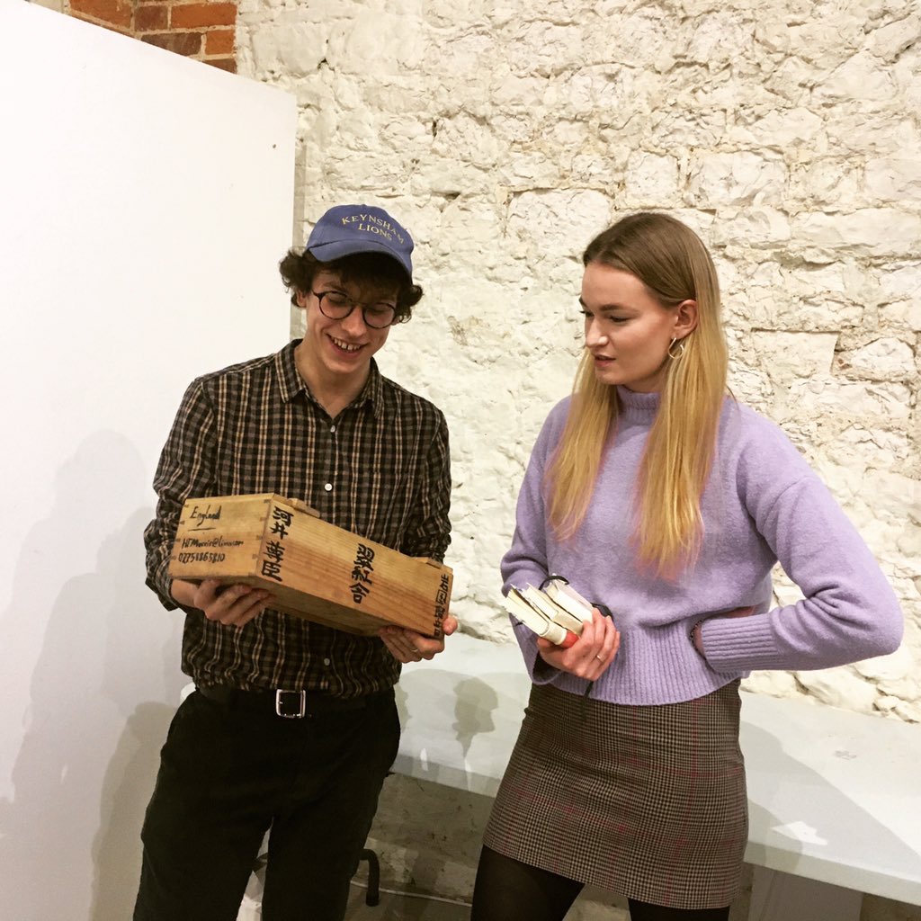 2 more <a href="/TheZGTF/">The ZGTF</a>  scholar presentations <a href="/westdeancollege/">West Dean College</a> this week.
2019 scholar @HarryTMorris  (left) studied traditional woodworking in Japan and Australia and 2018 scholar Charlie Grimsdell of the Parliamentary Archives travelled to Italy to further her studies in bookbinding