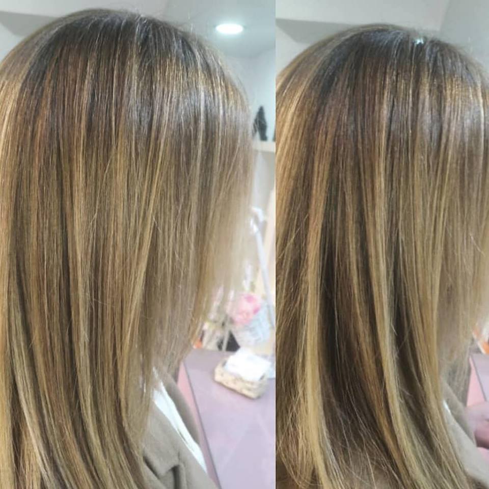 kosswell_pl's tweet photo. Świetlista koloryzacja wykonana farbami Kosswell Polska <3 Lubicie blondy? :)
#kosswell #polska #kosswellpolska #kosswellprofessional #professional #hairdresser #rozjaśniacz #niebieski #blue #decowell #blond #blonde #blondehair #bleach #amazing #beauty #follow #like #fryzjer https://t.co/4dTHZjeJz2