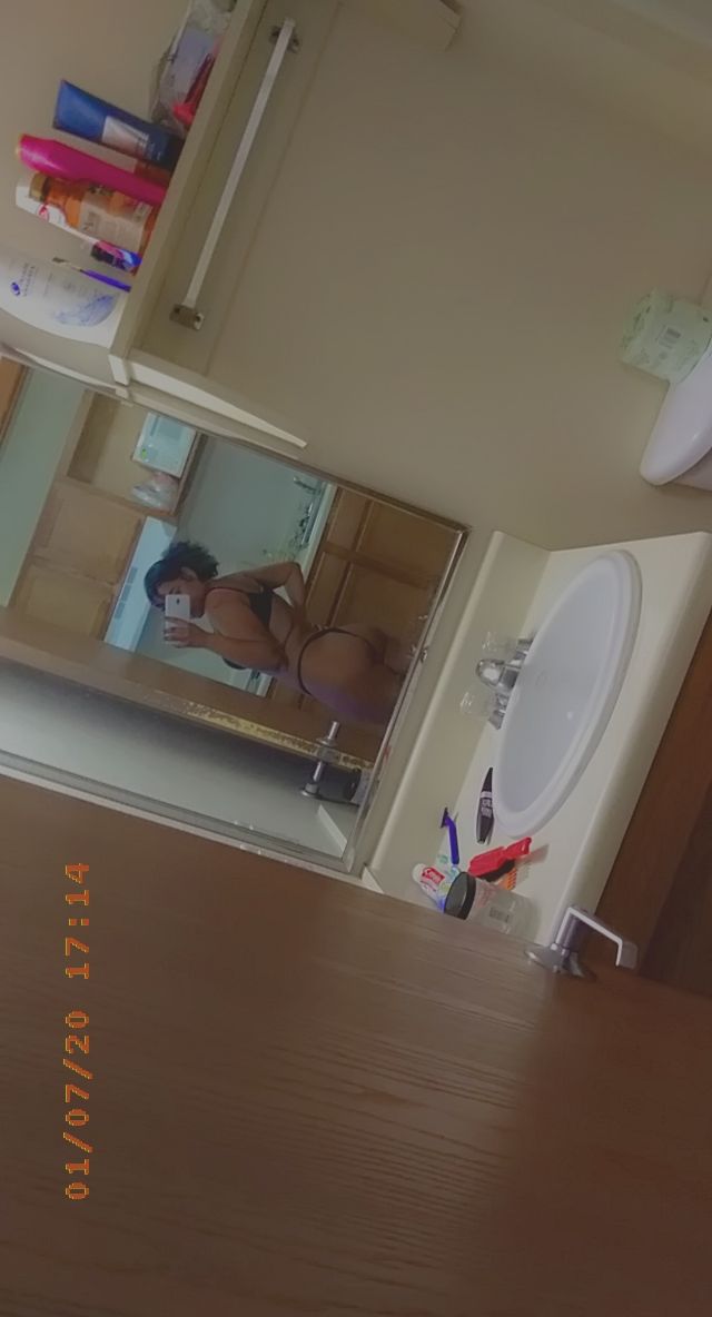 QueenLeLe01's tweet photo. Big things Happening in 2020. https://t.co/PVn7j2Gp1N