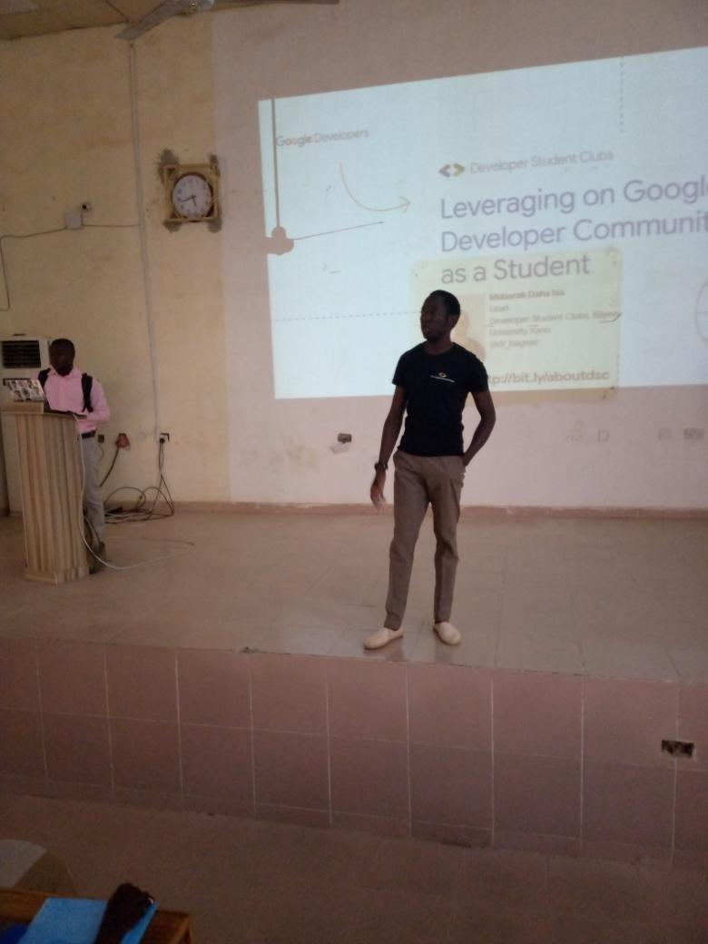 dscbuk's tweet photo. Our Info session today!
We spent time with new students answering their questions.

In presence of @_Ingressive_ ambassadors BUK @ICA_BUK, @mspnigeria Student Partners BUK @DataScienceNIG AI Club BUK

Cc: @auwalms @aniediudo @timtech4u
@smtanimu 

#DeveloperStudentClubs
#DSCSSA https://t.co/vizpk7mnMm
