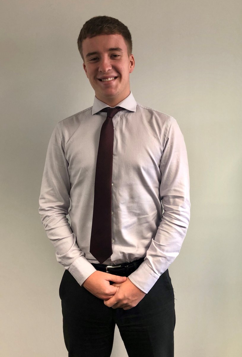 L_RBrighton's tweet photo. Celebrating #NationalApprenticeshipWeek Harry is part of #Brighton office finance team, working within Business Support. He is currently studying towards his AAT Level 3 Accounting. #NAW2020 #FDMCareers https://t.co/dlkBncXeuK