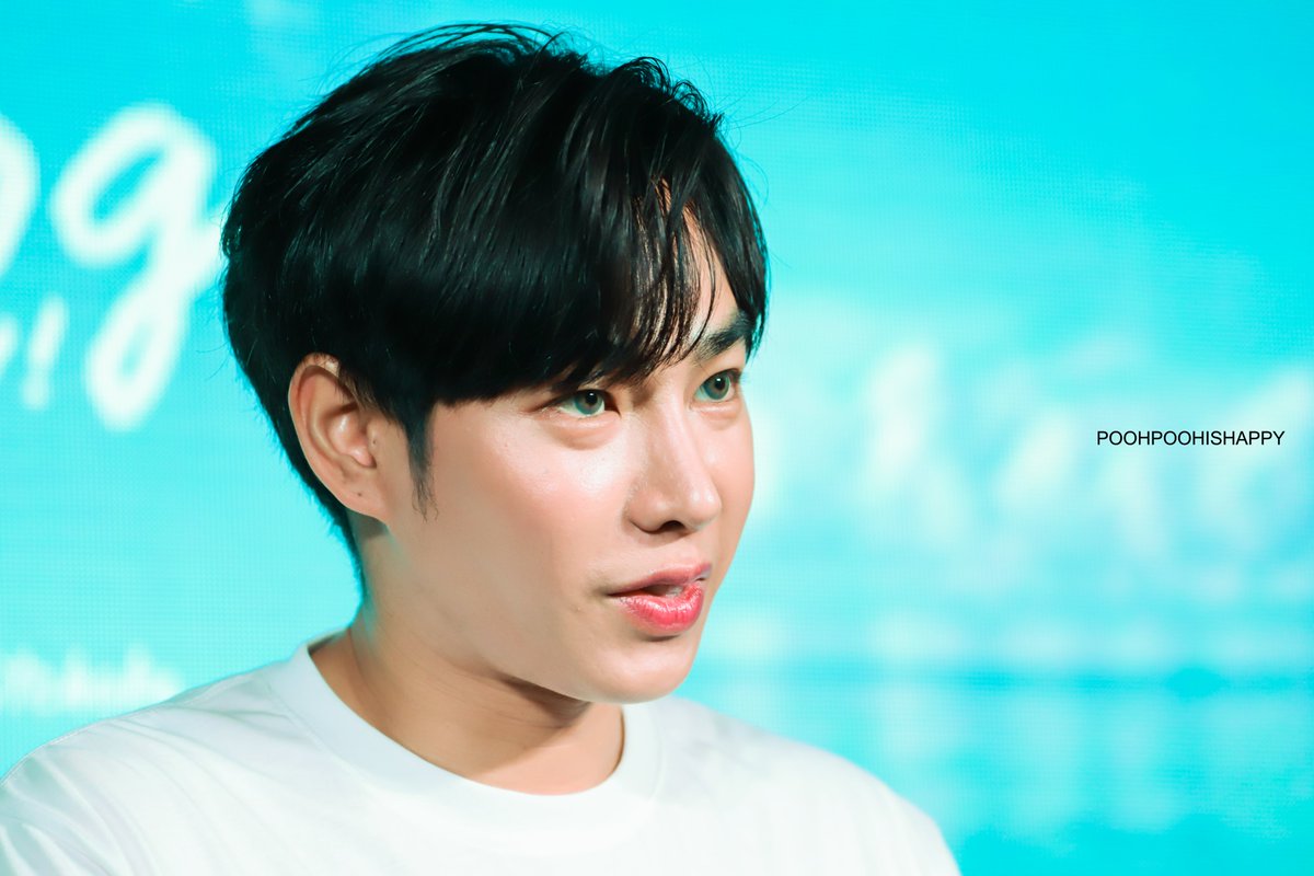 poohpoohishappy's tweet photo. ชอบแอบมองสายตาของผลิตเวลาที่มองนุชๆ มันเป็นประกายและมีแต่ความสุขอยู่ในนั้น ^^
#PalitFansign
#NeverEndingFansign
#NeverEndingStoryFansign
#PeckPalitchoke
#เป๊กผลิตโชค
#viehotelbangkok
#PalitGallery
#poohpoohishappy https://t.co/rXvhTJgsbW