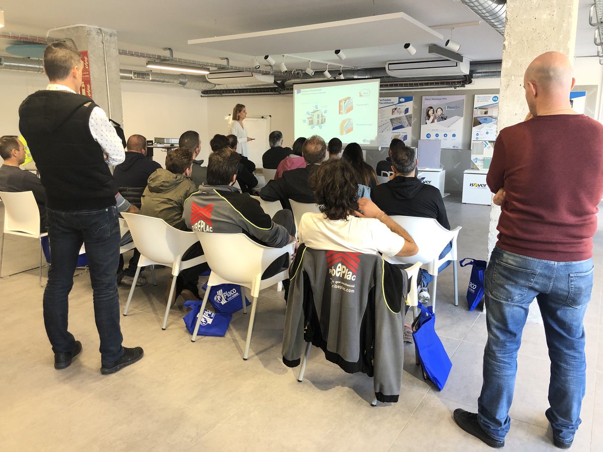EscayolasBedmar's tweet photo. Hoy día de jornada formativa de los sistemas de fachada #placotherm ⁦@SGplaco⁩ https://t.co/INWPtnFnDw